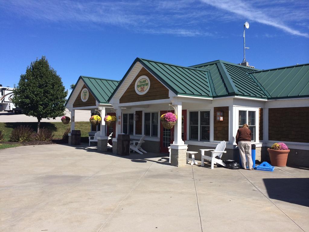 Worlds Of Fun Village Kansas City Exterior foto